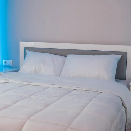 Lovely With Balcony In The City Center * Katerini