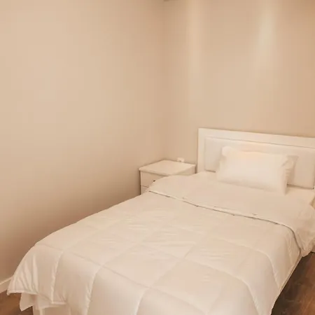 Lovely With Balcony In The City Center * Katerini