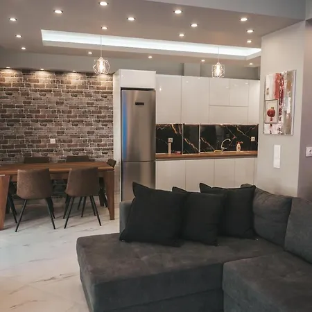 דירה Lovely With Balcony In The City Center Kateríni